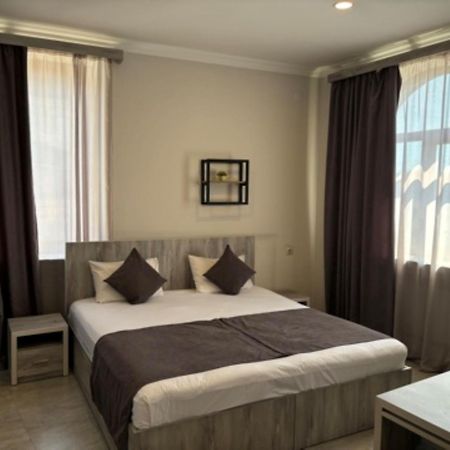 Hotel Menua Yerevan Ngoại thất bức ảnh