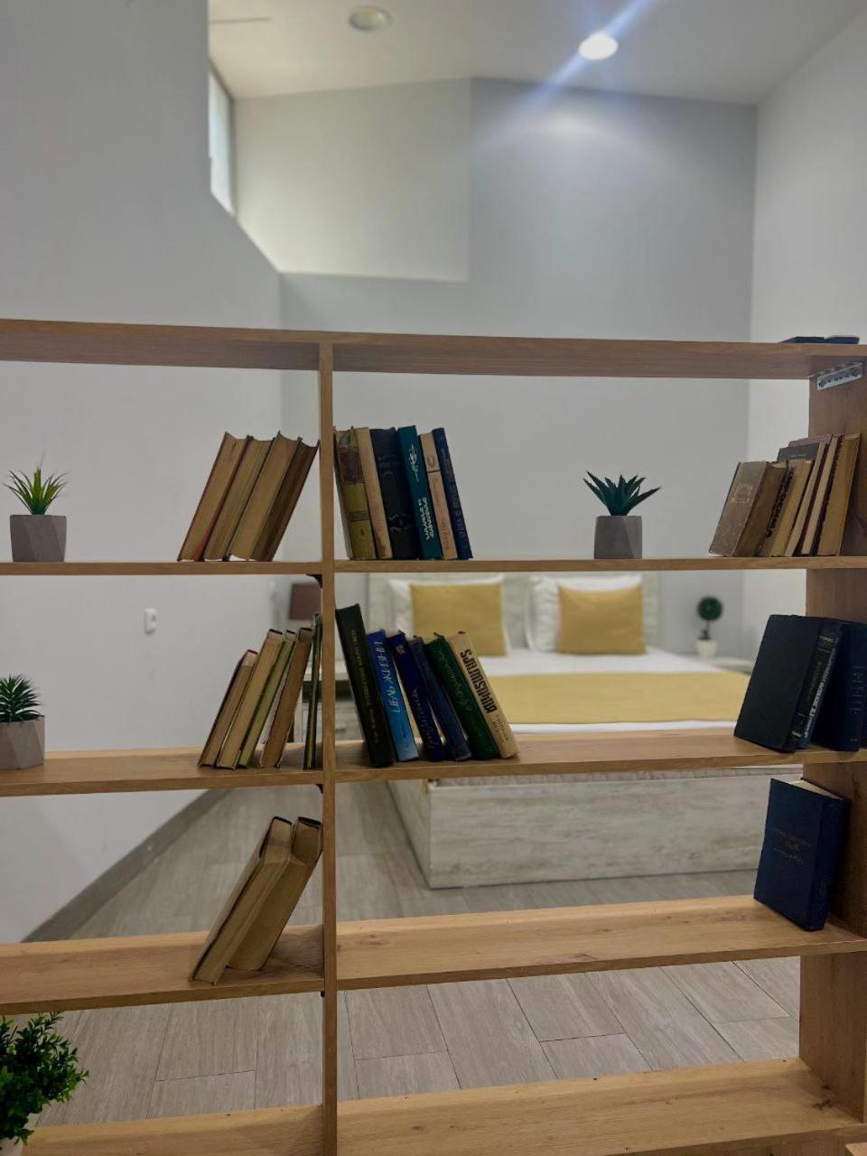 Hotel Menua Yerevan Ngoại thất bức ảnh