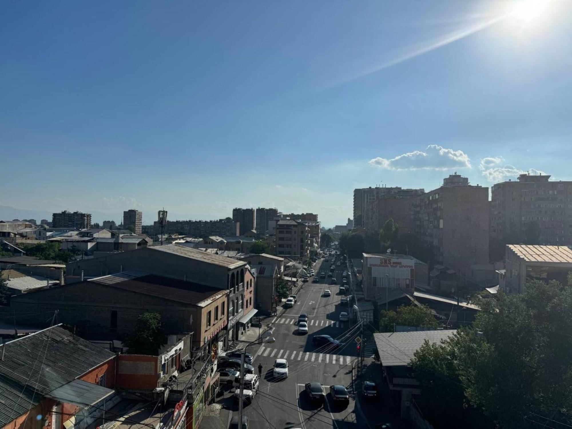 Hotel Menua Yerevan Ngoại thất bức ảnh