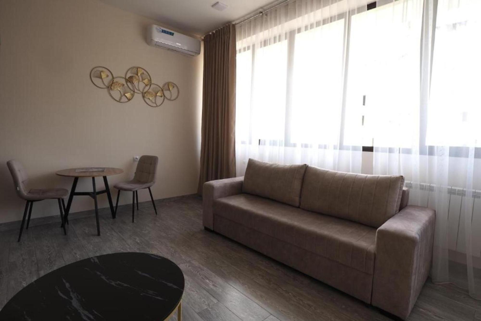 Hotel Menua Yerevan Phòng bức ảnh
